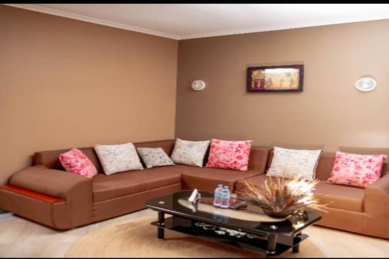 Lush Garden Business Hotel Arusha Luaran gambar